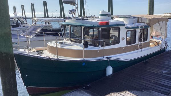 Ranger Tugs R-27 