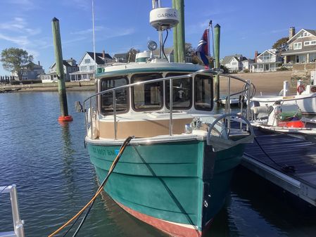 Ranger Tugs R-27 image