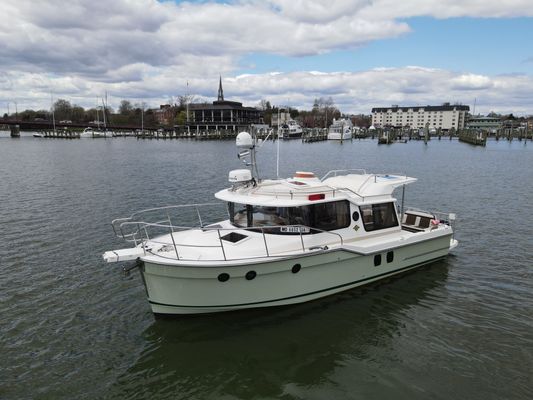 Ranger Tugs R-29S - main image