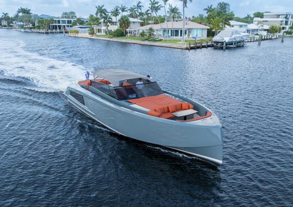 Vanquish Yachts VQ 54 image