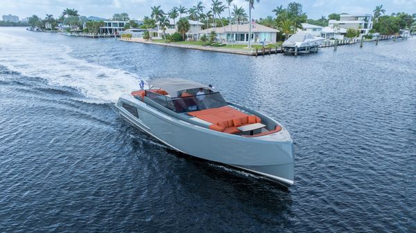 Vanquish Yachts VQ 54 image