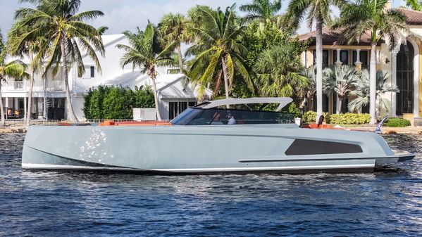 Vanquish Yachts VQ 54 image