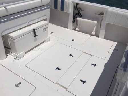 Intrepid 327 Center Console image