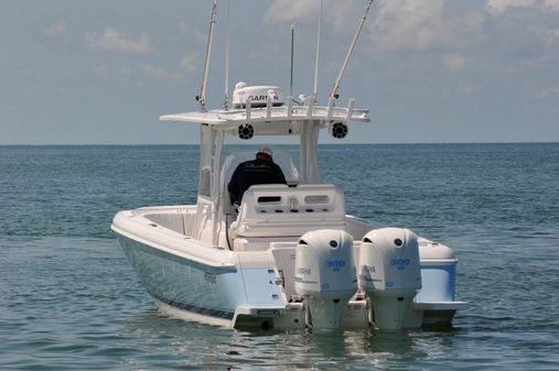 Intrepid 327 Center Console image