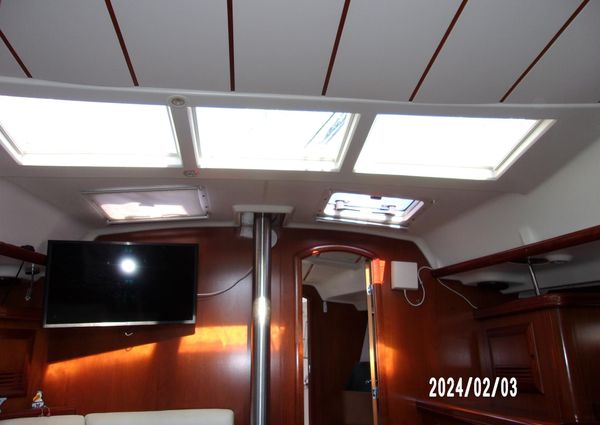 Beneteau 393 image