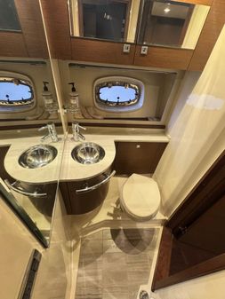 Sea Ray 450 Sundancer image