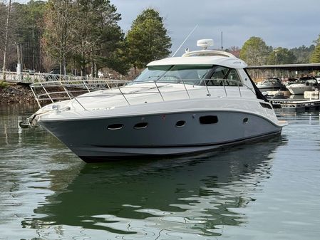 Sea Ray 450 Sundancer image