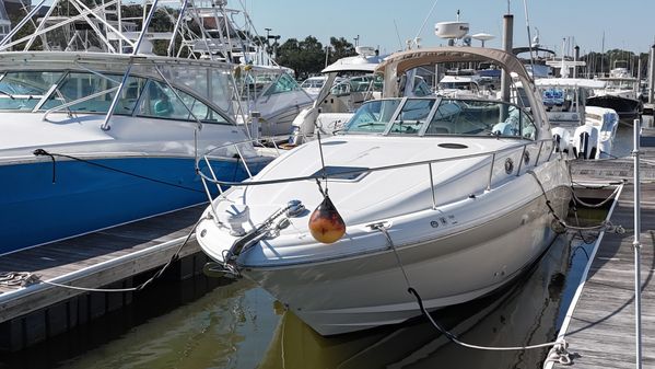 Sea Ray 320 Sundancer image