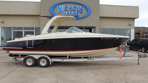 Chris-Craft Launch 28 GT
