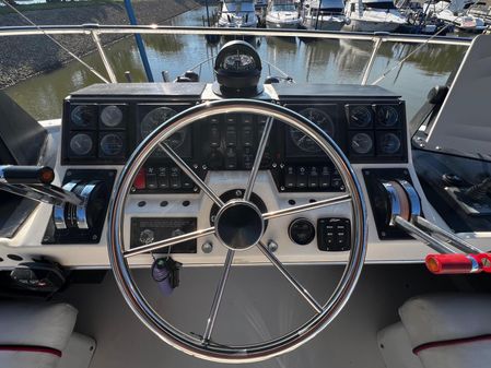 Bayliner 3288 Motoryacht image