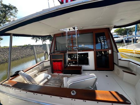 Bayliner 3288 Motoryacht image