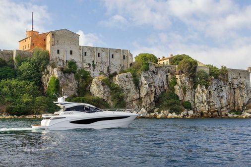 Galeon 445 HTS image