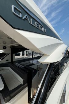 Galeon 445 HTS image