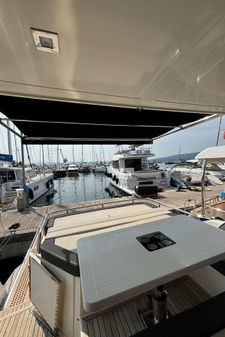 Galeon 445 HTS image