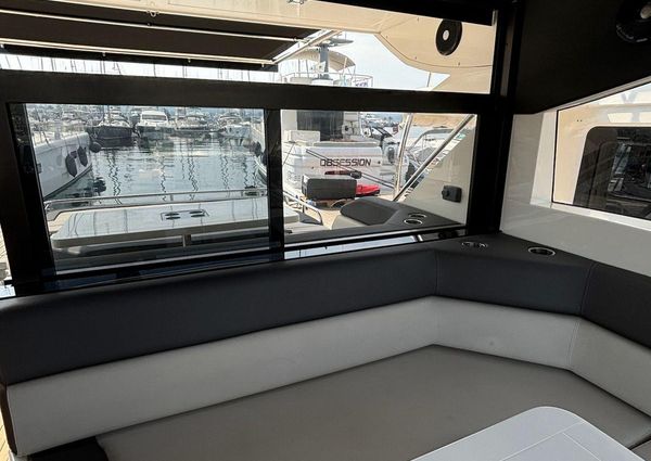 Galeon 445 HTS image