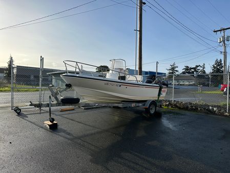 Boston-whaler OUTRAGE-17 image