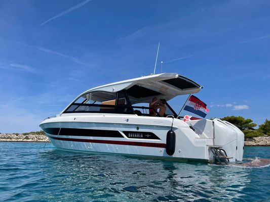 Bavaria Vida 33 - main image