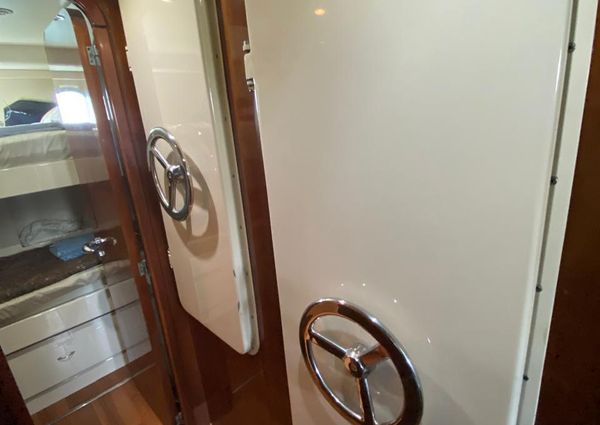 Azimut 80 Flybridge image