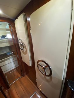 Azimut 80 Flybridge image