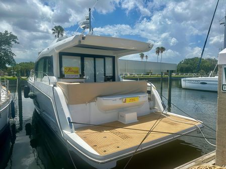 Sealine C430 image