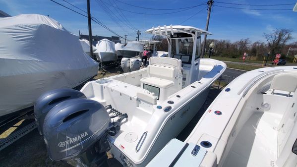 Sea Hunt Gamefish 27 image