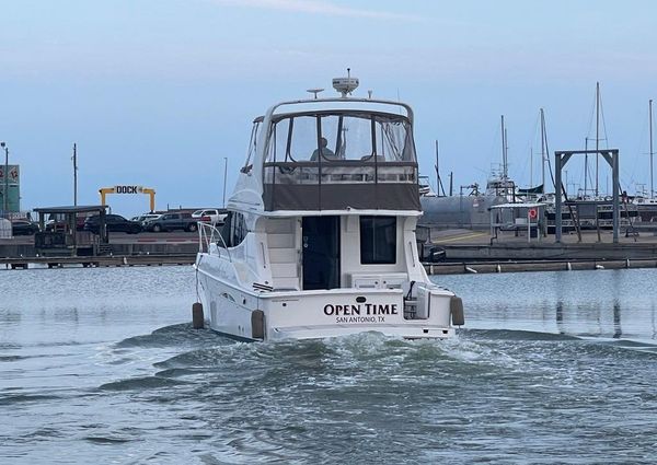 Silverton 34 Convertible image