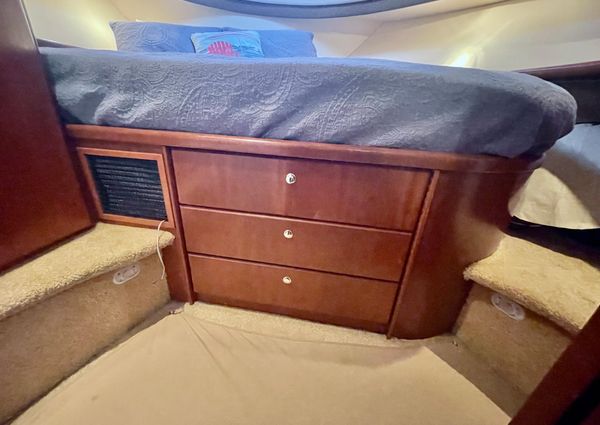 Silverton 34 Convertible image