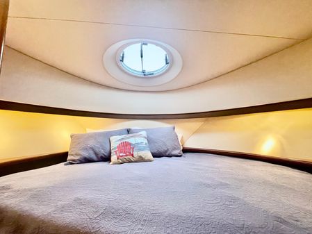 Silverton 34 Convertible image