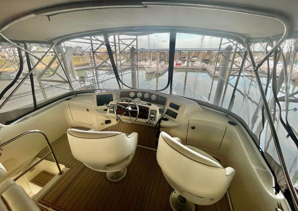 Silverton 34 Convertible image