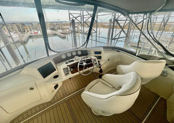 Silverton 34 Convertible image