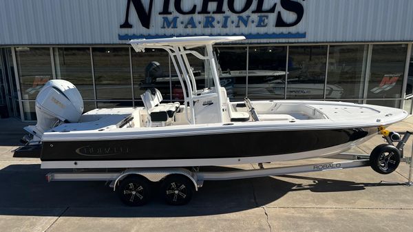 Robalo 246 Cayman 