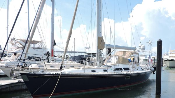 Hylas 46