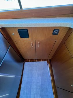 Ocean Yachts Convertible image