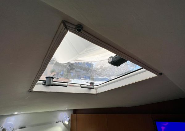 Ocean Yachts Convertible image