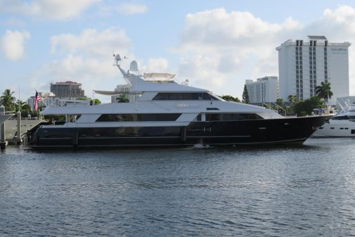 Broward Tri-Deck image