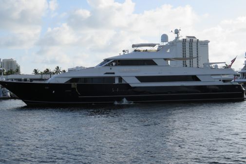 Broward Tri-Deck image