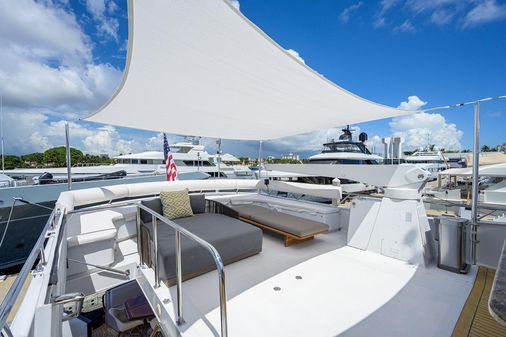 Broward Tri-Deck image