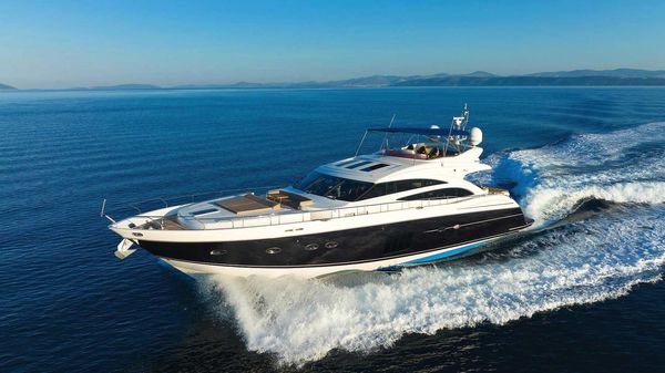 Princess Yachts V85 