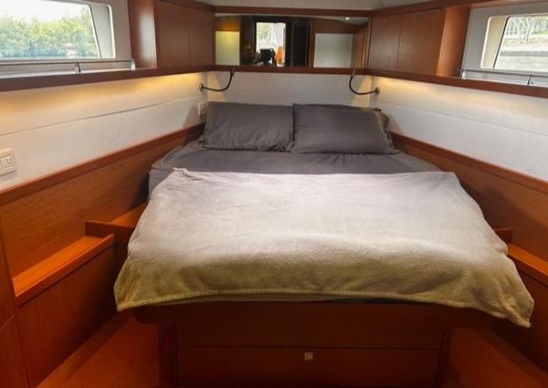 Beneteau SENSE-55 image