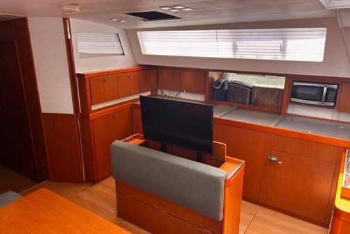 Beneteau SENSE-55 image