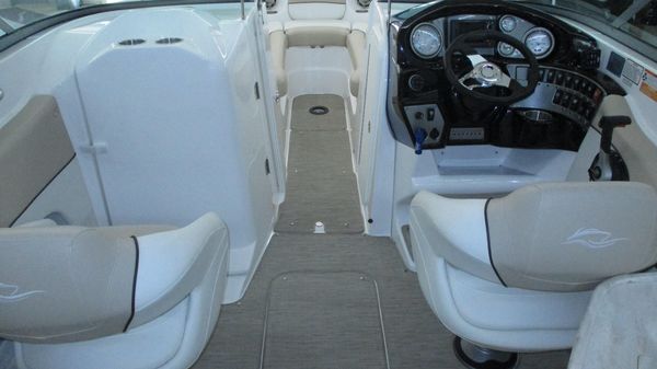 Rinker CAPTIVA-276-BR image