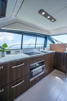 Azimut 50 Flybridge image