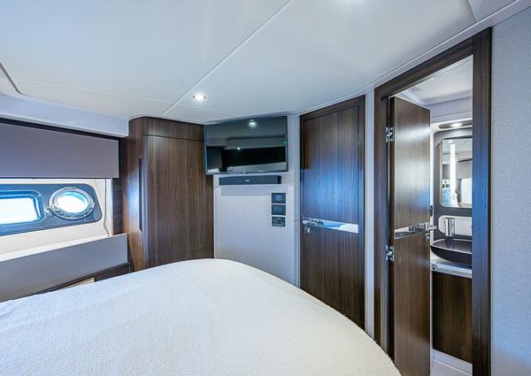 Azimut 50 Flybridge image