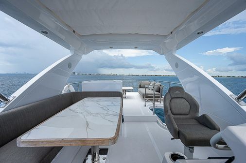 Azimut 50 Flybridge image