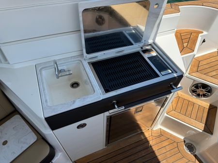 Sea Ray 350 SLX OB image