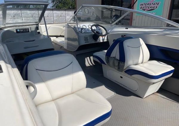 Bayliner DISCOVERY-215 image