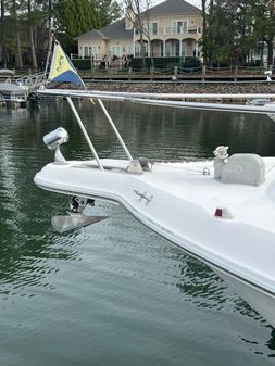 Sea Ray Sundancer 330 image