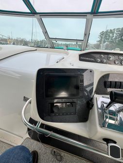 Sea Ray Sundancer 330 image