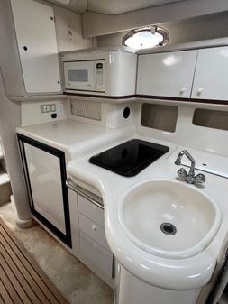 Sea Ray Sundancer 330 image