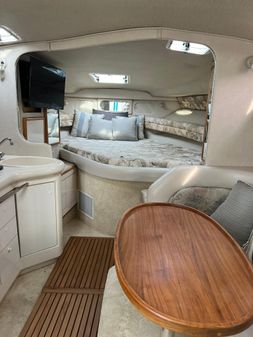 Sea Ray Sundancer 330 image